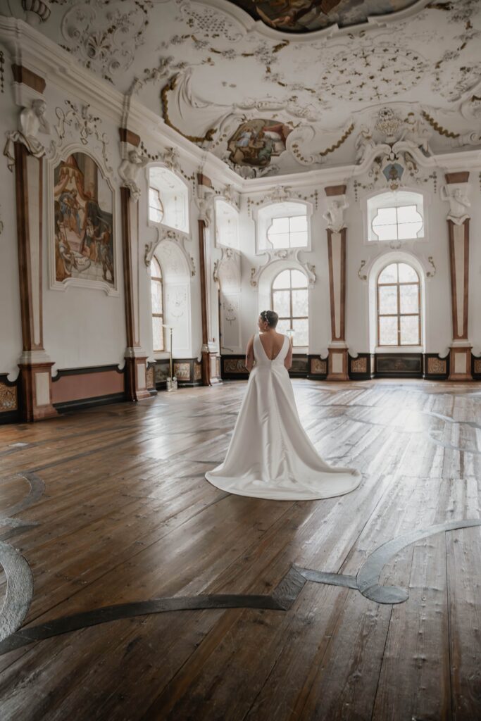 Hochzeitsfotografie, Hochzeit, Brautpaarshooting, Hochzeitsfotografin, Hochzeitsfotograf Aschaffenburg, christine sauer, bernhardssal Bronnbach, Hochzeitsfotografie Wertheim, Kloster Bronnbach heiraten, hochzeitsfotograf Miltenberg